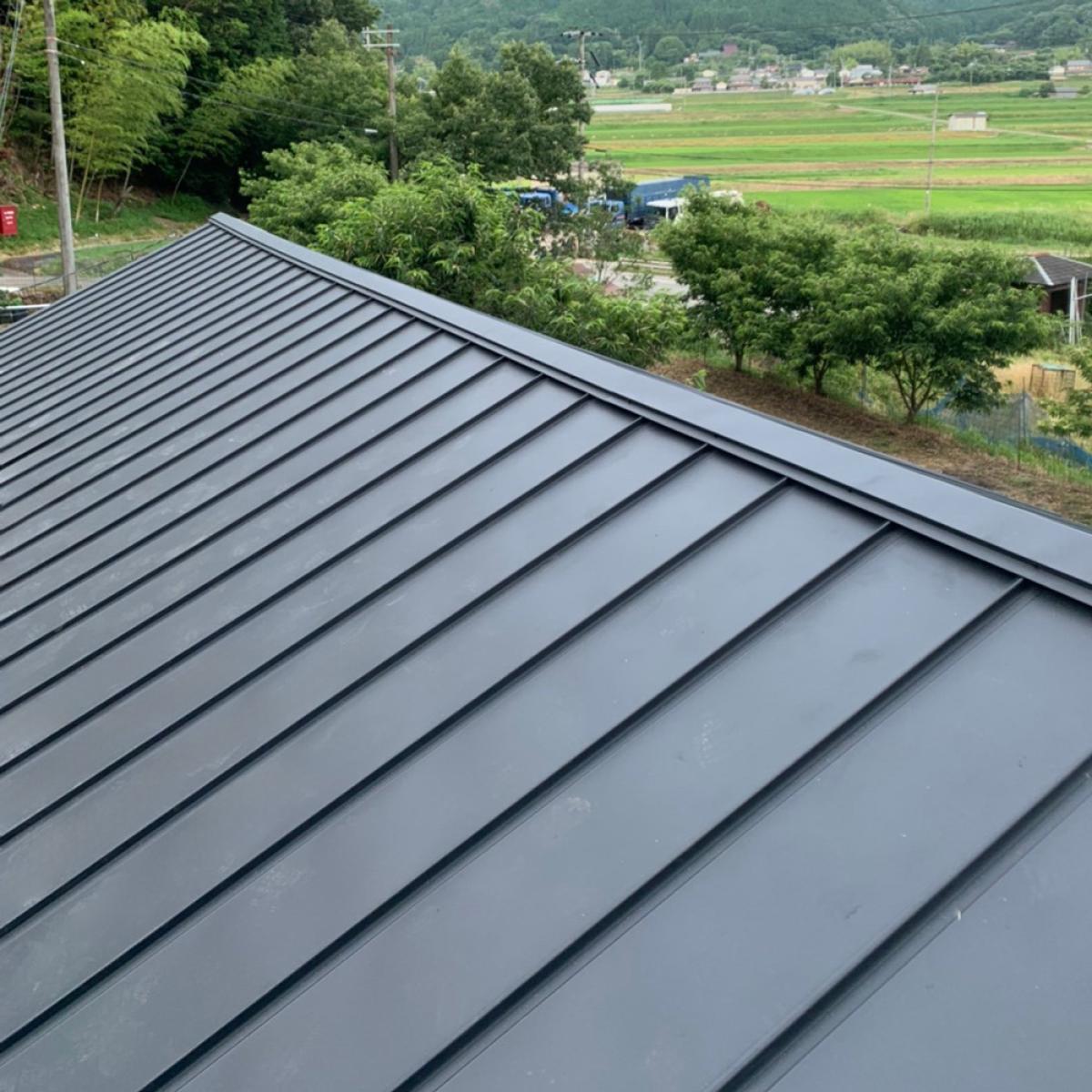 軽くて強い屋根に｜屋根葺き替え工事施工事例