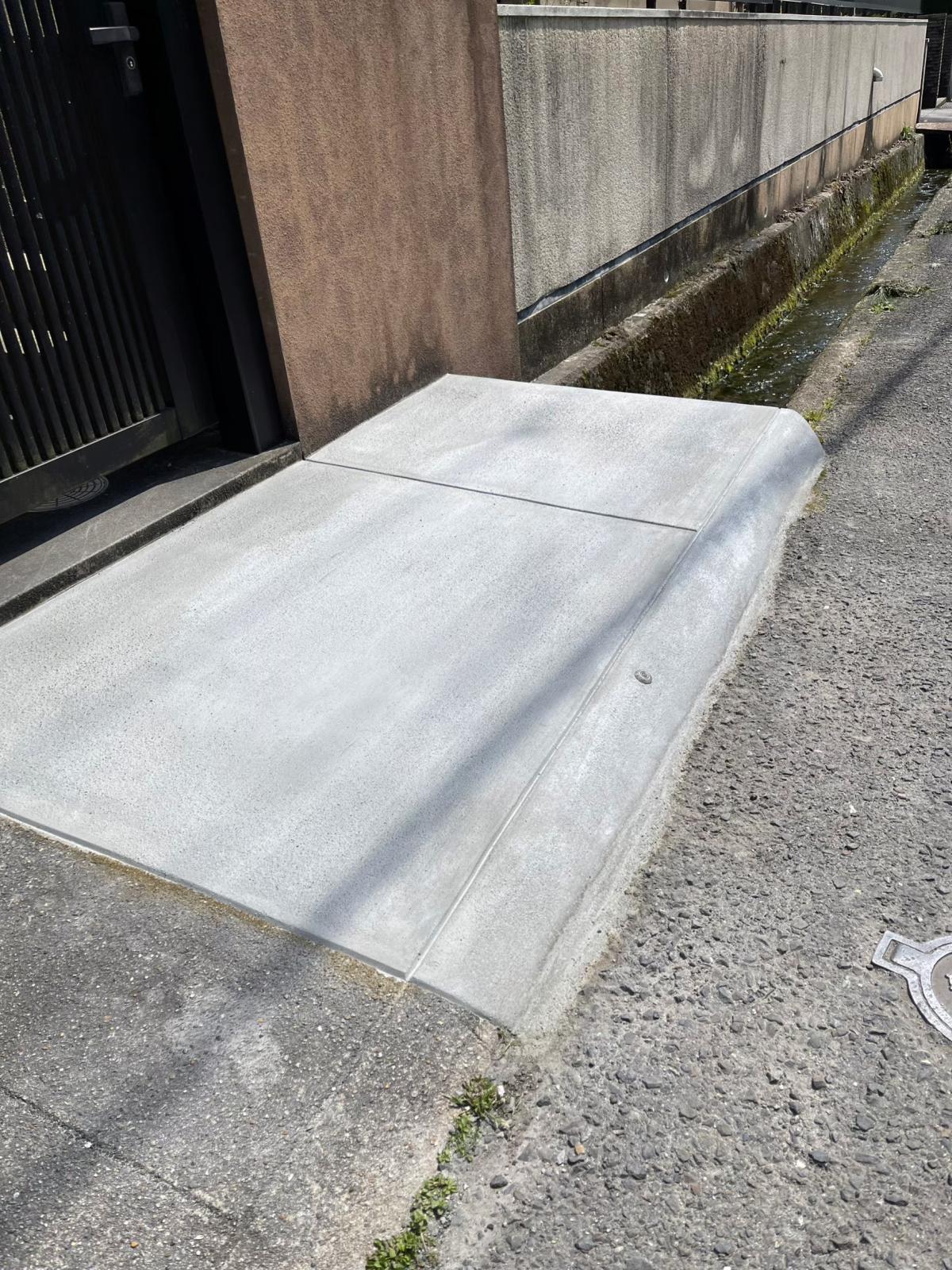 側溝まわり土間コンクリートの崩れを徹底調査・補修｜外構補強工事施工事例